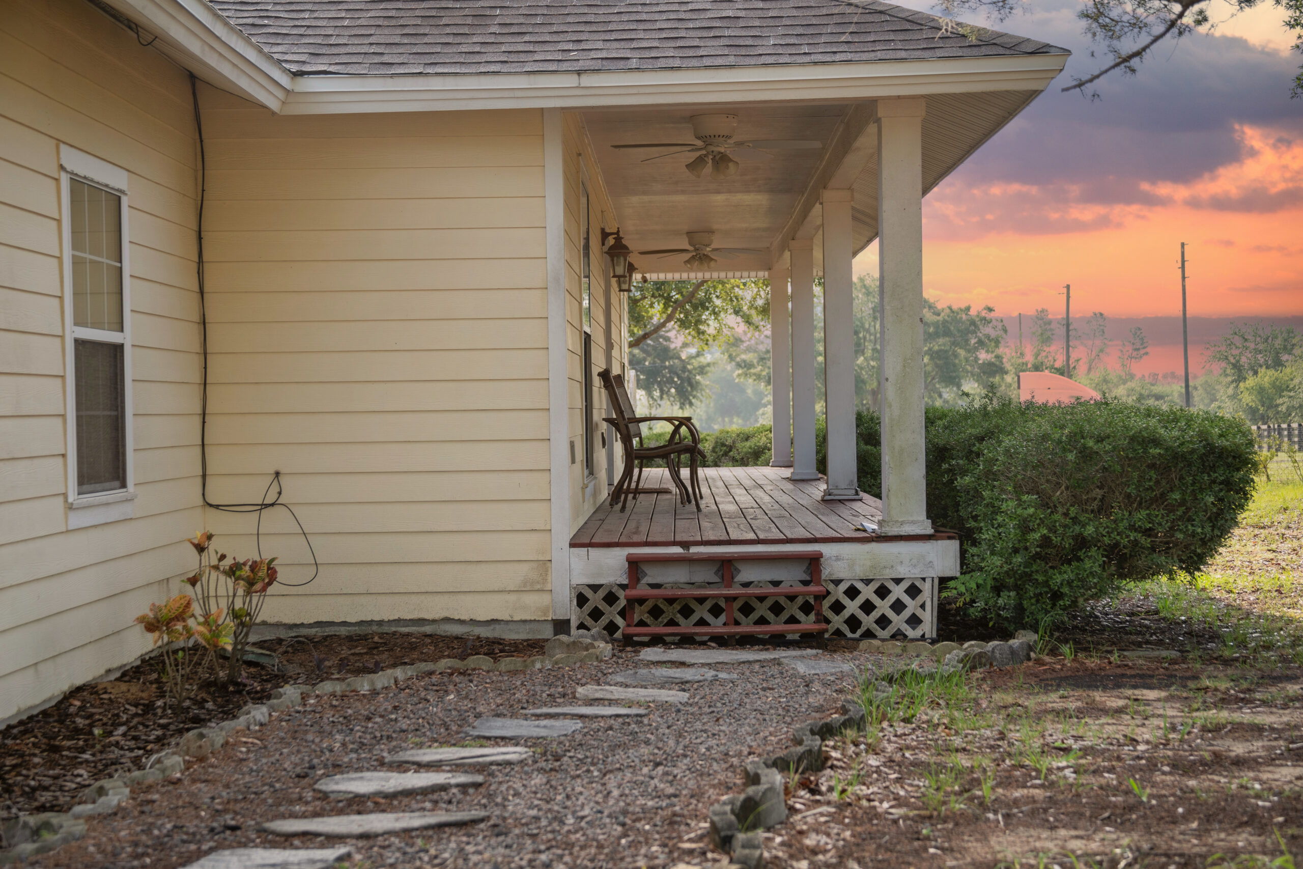 Good morning from the front porch